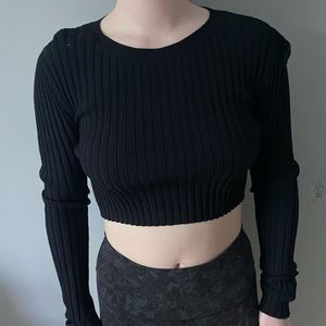 Zara long sleeve black sweater